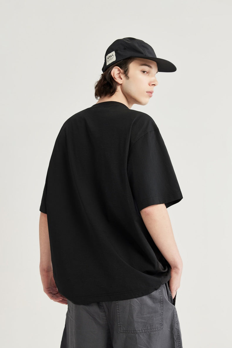 Urban fashion oversized shirt
Unisex oversized t-shirt
Casual streetwear topSoft cotton relaxed fit tee
Neutral color streetwear
