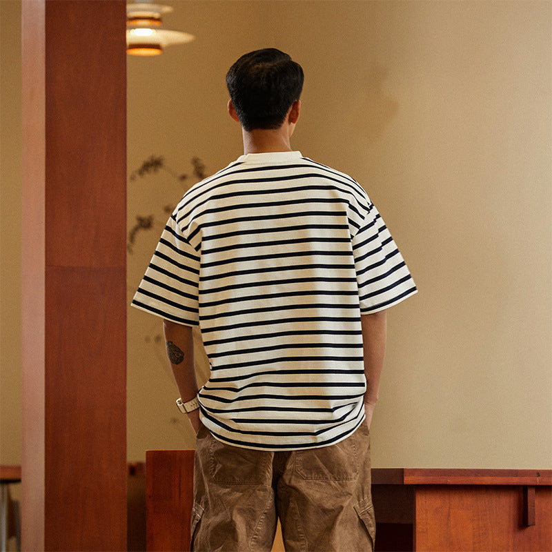 Men's striped T-shirt
Vintage loose-fit T-shirt
Oversized streetwear T-shirt
Retro casual T-shirt for men
Classic horizontal stripe tee