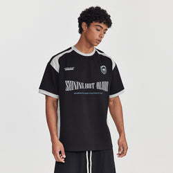 Men's athletic streetwear T-shirt
Oversized sporty graphic tee
Casual urban sports T-shirt
Trendy hip-hop T-shirt for men
Breathable cotton athletic tee