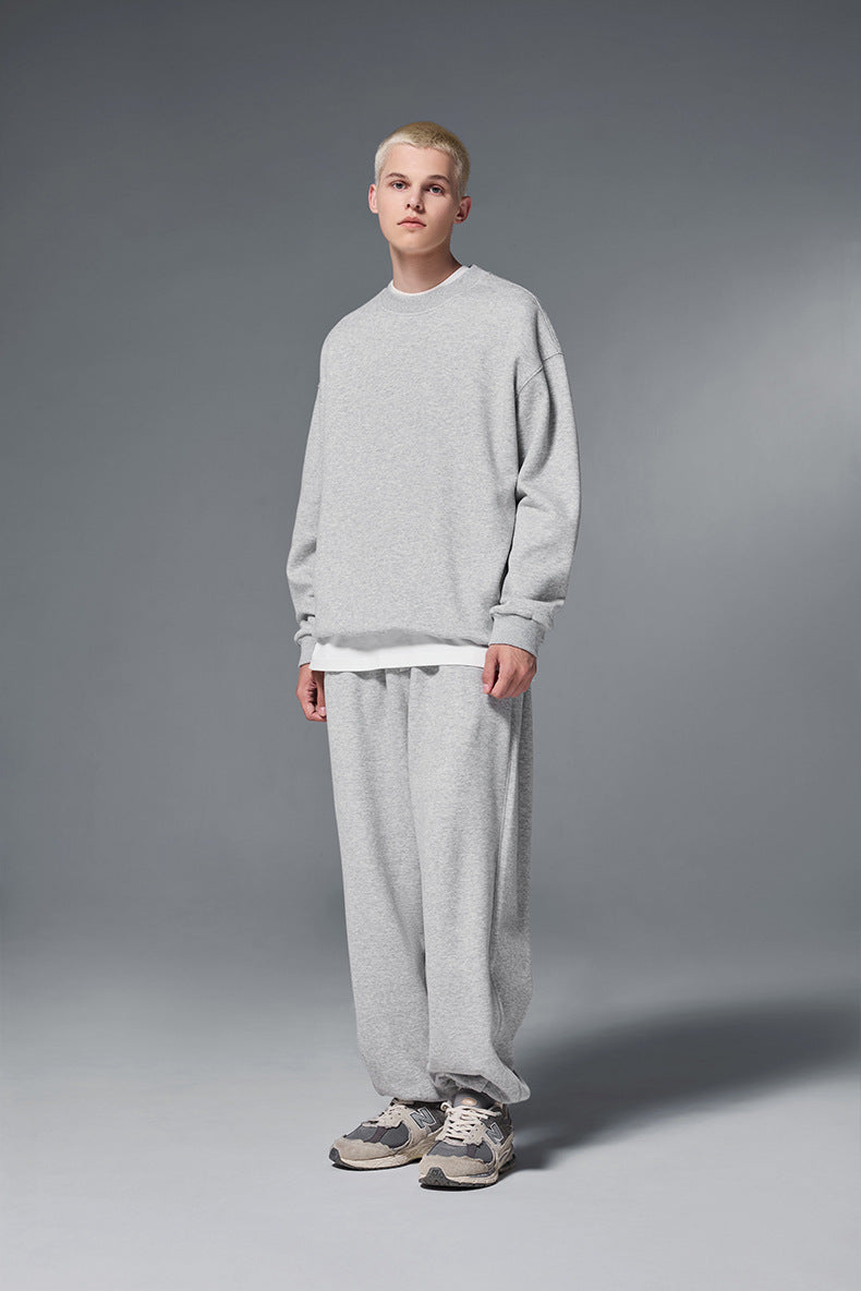Unisex Fleece-lined Sweatshirt,
Round Neck Sweatshirt,
Drop Shoulder Sweatshirt,
Basic Sweatshirt,
Single-layer Sweatshirt,
Everyday Wear,
Casual Fit Sweatshirt,
Comfortable Sweatshirt,
Warm Fleece-lined Top,
Unisex Clothing,
Relaxed Fit Sweatshirt,
Soft Fleece Lining,
Breathable Sweatshirt,
Men’s and Women’s Sweatshirt,
Casual Streetwear Sweatshirt,
Cozy Sweatshirt,
Indoor and Outdoor Wear,
Layering Sweatshirt,
Essential Basic Sweatshirt,
Versatile Fleece Top,