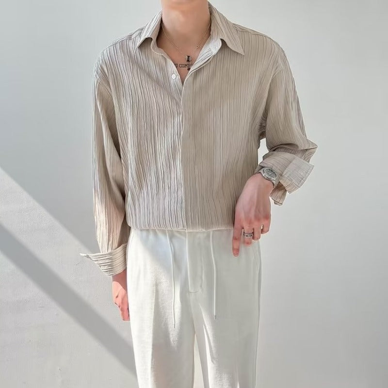 Men’s long sleeve shirt
Pleated button-up shirt
Formal textured shirt
Casual dress shirt for men
Elegant men’s fashion