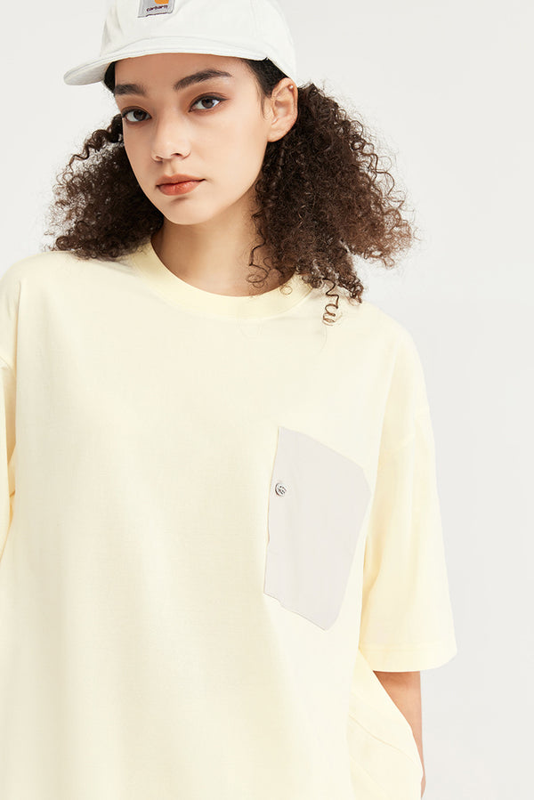 Urban fashion oversized shirt
Unisex oversized t-shirt
Casual streetwear topSoft cotton relaxed fit tee
Neutral color streetwear