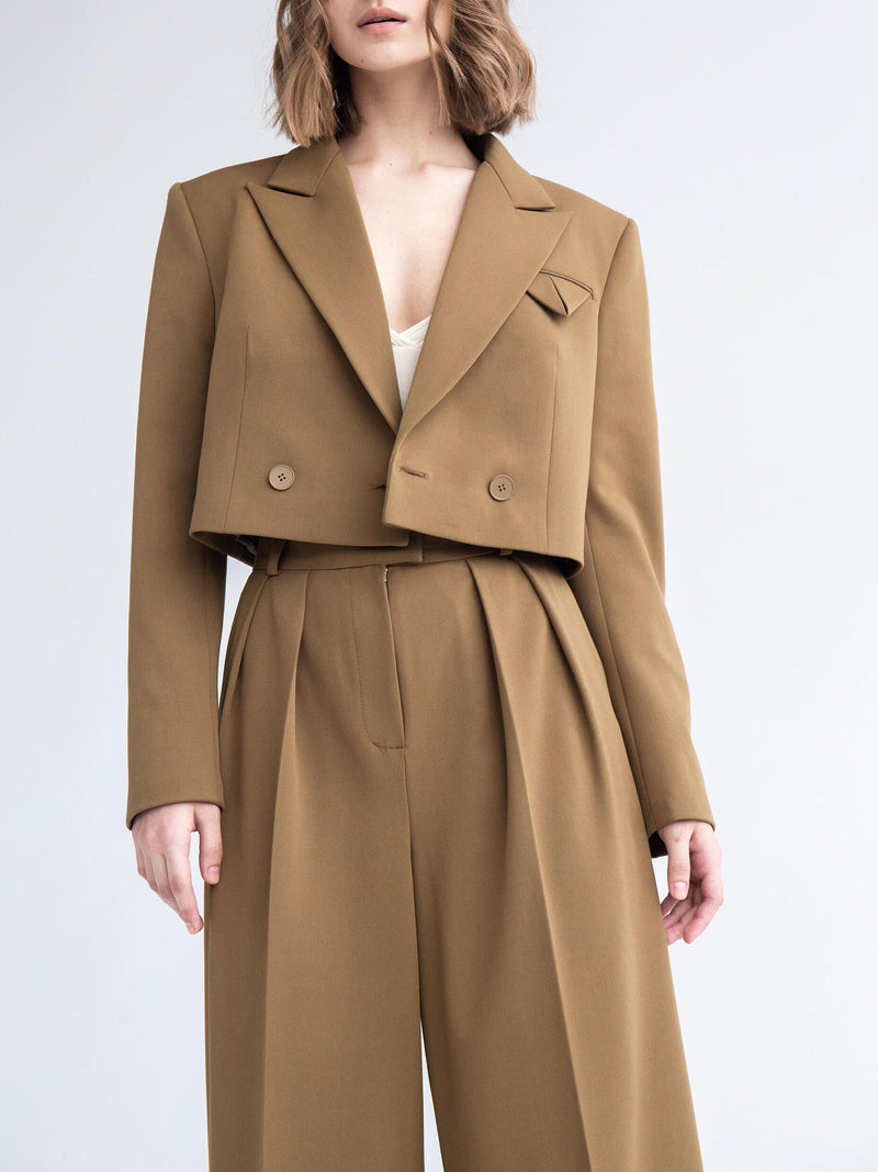 cropped blazer, wide-leg pants, women's suit set, 2 piece suit, tailored pants, high waist pants, blazer set women, neutral tone outfit, office co-ord set, short blazer jacket, fashion suit for women, poly-viscose suit, minimal chic clothing