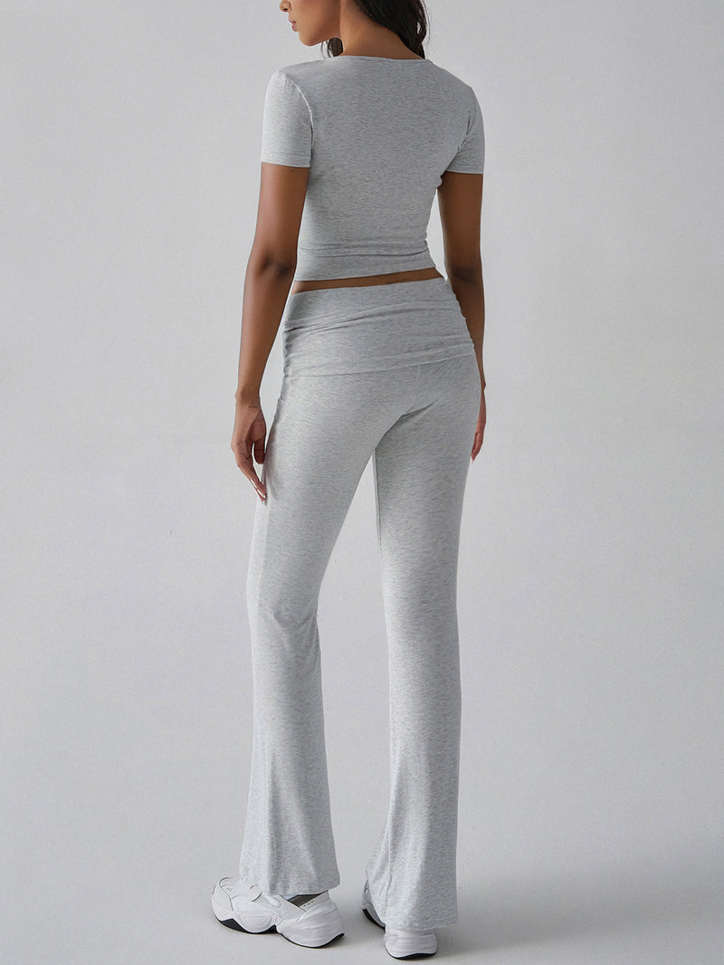 Women's lounge set
Two-piece activewear
Trendy co-ord set
Flare pants outfit
Chic athleisure wear