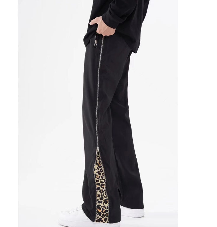 Men's black joggers
Leopard print pants for men
Trendy sweatpants
Men’s streetwear joggers
Hip-hop fashion pants
Stylish track pants