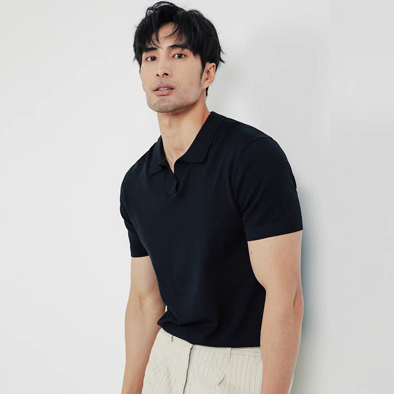 Men’s polo shirt
Slim fit knitted polo
Old money polo shirt
Short sleeve casual polo
Classic men’s summer shirt
Smart casual polo for men
Modern fitted polo for men
Men’s minimalist fashion
Smart casual old money outfit
Old money aesthetic clothing
