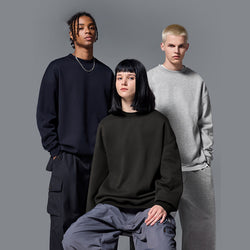 Unisex Fleece-lined Sweatshirt,
Round Neck Sweatshirt,
Drop Shoulder Sweatshirt,
Basic Sweatshirt,
Single-layer Sweatshirt,
Everyday Wear,
Casual Fit Sweatshirt,
Comfortable Sweatshirt,
Warm Fleece-lined Top,
Unisex Clothing,
Relaxed Fit Sweatshirt,
Soft Fleece Lining,
Breathable Sweatshirt,
Men’s and Women’s Sweatshirt,
Casual Streetwear Sweatshirt,
Cozy Sweatshirt,
Indoor and Outdoor Wear,
Layering Sweatshirt,
Essential Basic Sweatshirt,
Versatile Fleece Top,