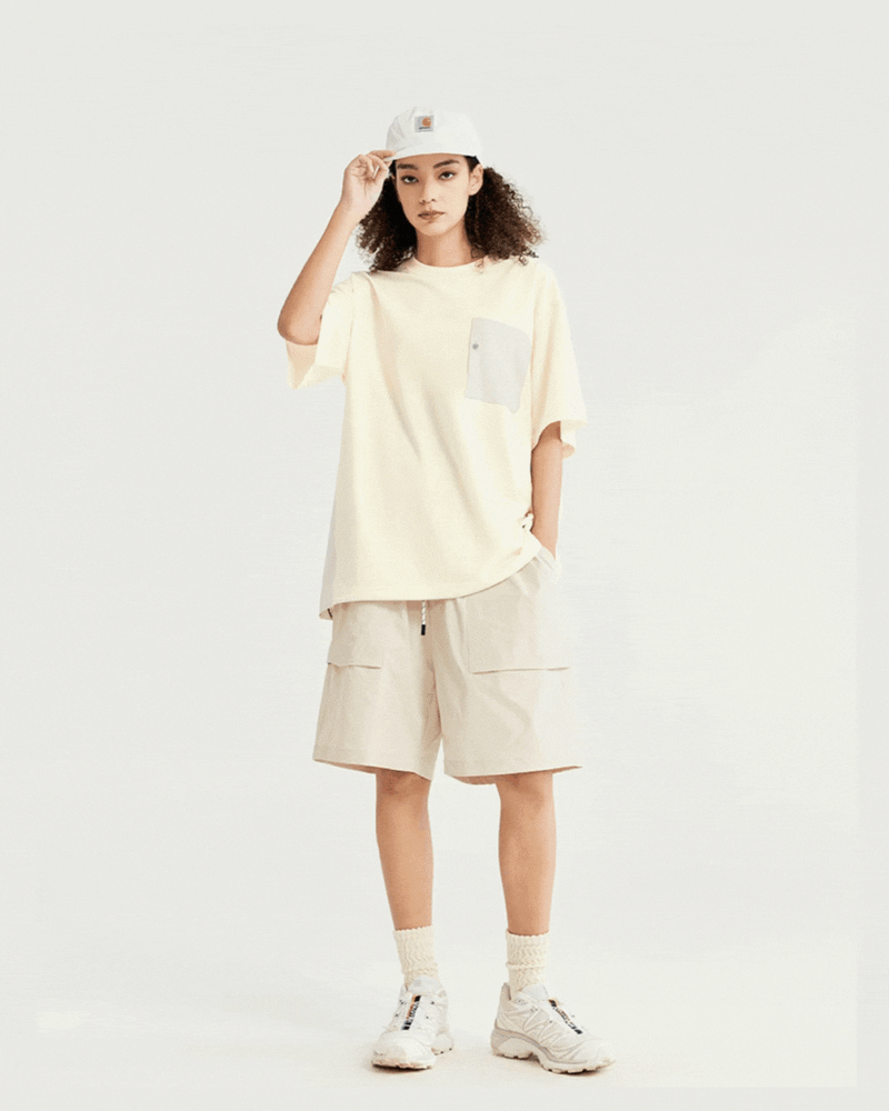 T-shirt minimaliste oversize – Streetwear tendance avec poche utilitaire