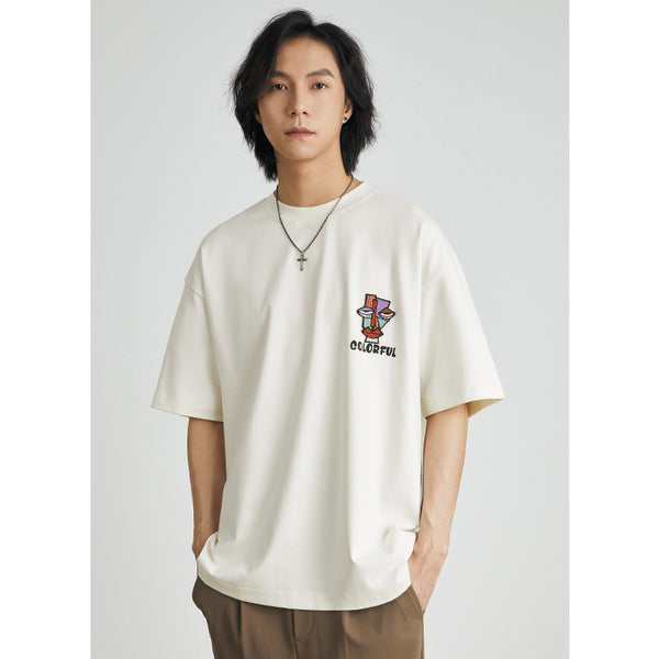 Embroidered T-shirt
Oversized T-shirt
Streetwear T-shirt
Casual tee for men
Hip-hop fashion tee