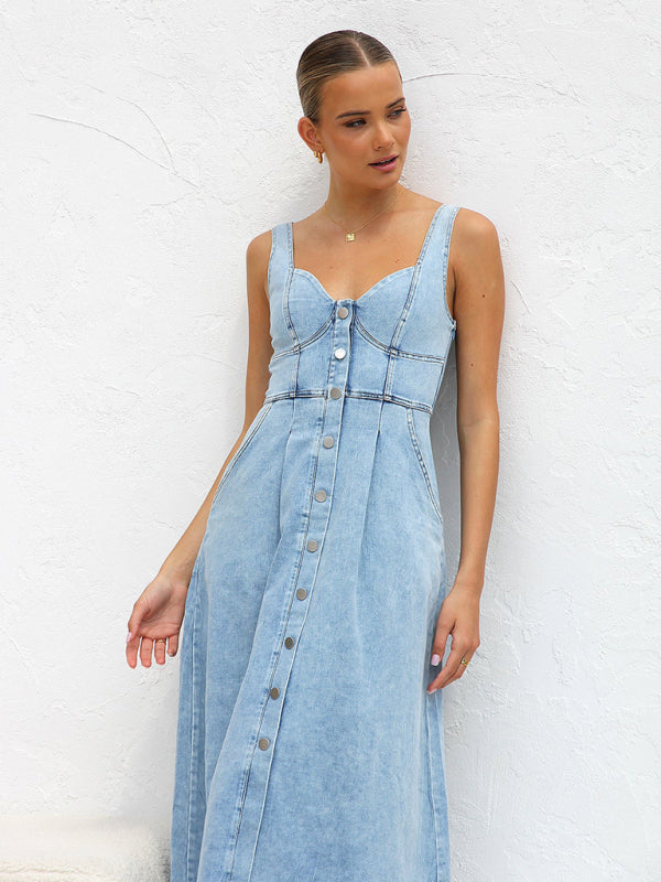 Women's Light Blue Denim Dress, Buttoned Suspender Midi Dress, Chic Casual Dress, Adjustable Suspender Dress, Lightweight Denim Dress, Stylish Midi Dress for Women, Versatile Women's Dress, Casual Day Out Dress, Breathable Denim Fashion, Comfortable Women's Dress, Trendy Denim Dress, Effortless Style for Women, Women's Casual Midi Dress, Denim Fashion for Women, 