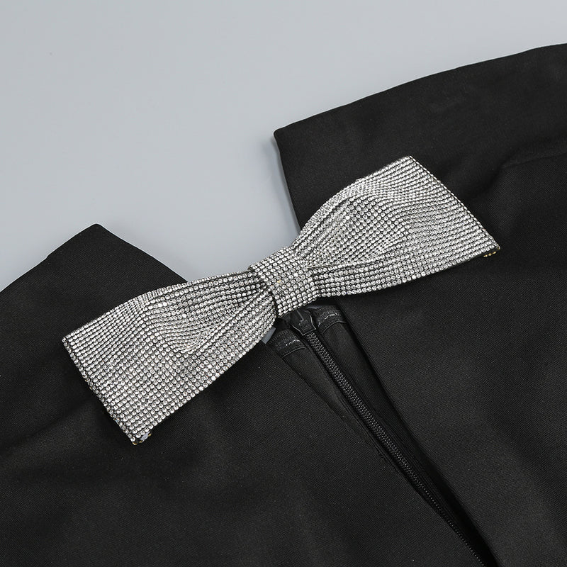 Robe de soirée noire élégante sans bretelles avec nœud argenté – Robe de soirée