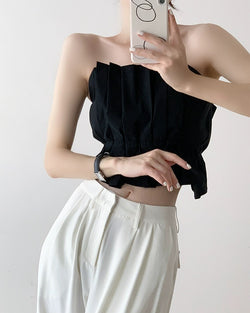 Elegante top peplum plisado sin tirantes: un top tubo chic de verano para mujer