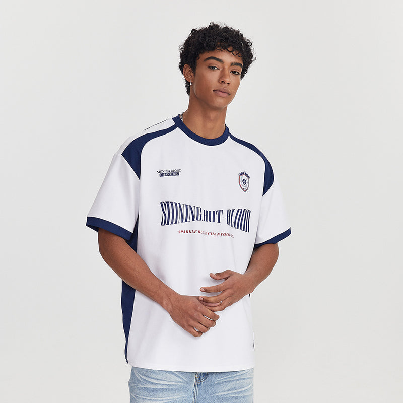 Men’s Athletic Streetwear T-Shirt – "Shining Hot Blood" Sports-Inspired Tee