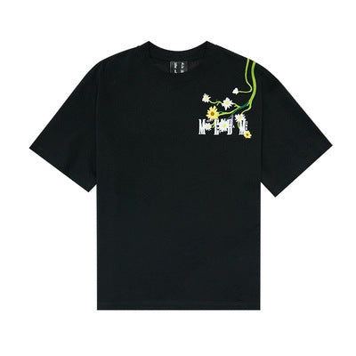 Camiseta oversize con bordado floral: camiseta urbana de moda