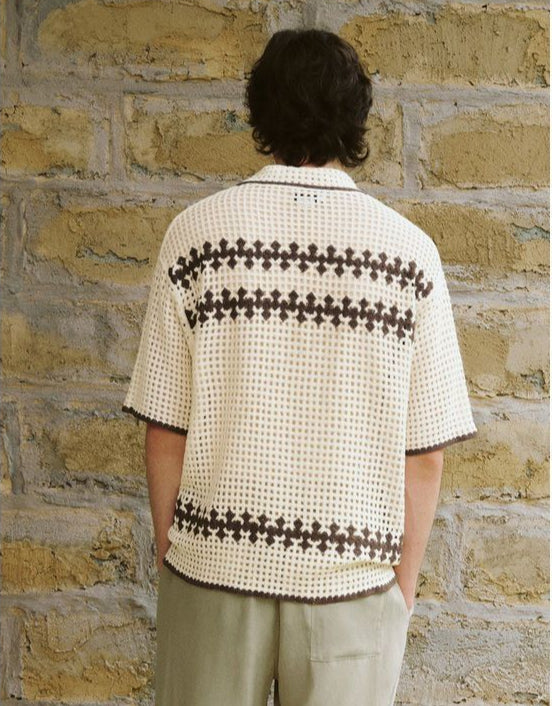 Men’s knit shirt
Vintage button-up shirt
Summer fashion for men
Short sleeve knitwear
Retro aesthetic shirt